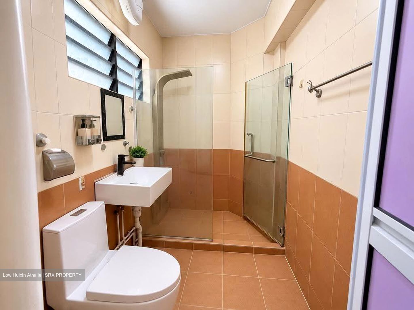 Blk 330 Jurong East Avenue 1 (Jurong East), HDB 4 Rooms #637479941